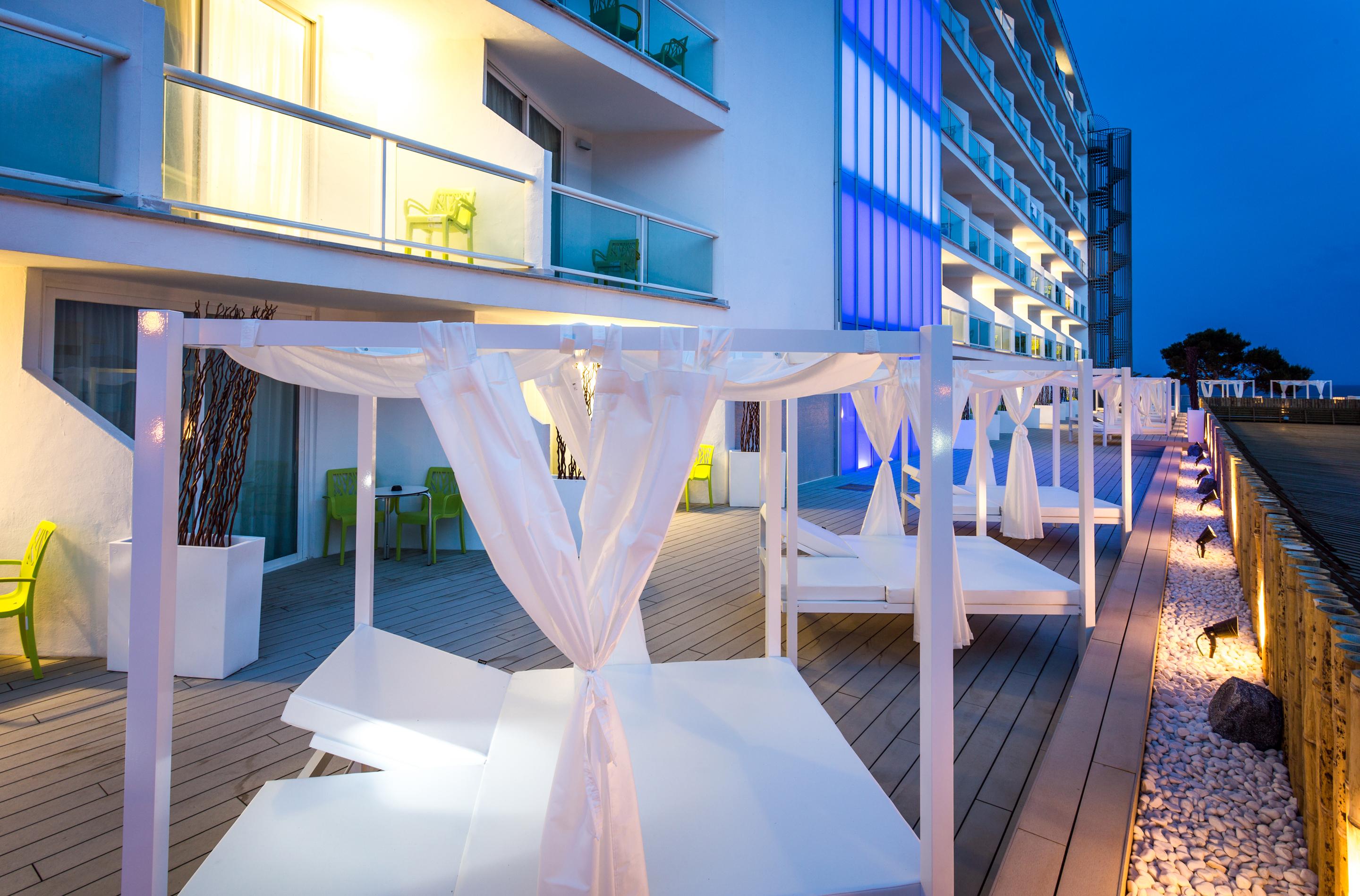 Готель The Ibiza Twiins - 4* Sup Плайя-ден-Босса Екстер'єр фото